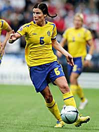 Malin Moström i EM-matchen mot England. Foto: Jessica Gow/PrB