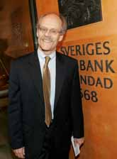 Stefan Ingves blir chef för Riksbanken. Den förre chefen hette Lars Heikensten. Foto: Jonas Ekströmer/Pressens Bild