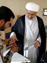 Iraks folk röstade om landets nya grundlag i helgen. Foto: Qassem Zein/PrB