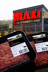 Ica har fuskat med datumen på köttfärs. Det visste cheferna om. Foto: Pontus Lundahl/Scanpix