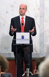 Statsminister Fredrik Reinfeldt är nöjd med EUs hårda miljökrav. Foto: Anders Wiklund/Scanpix