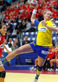 Johanna Wiberg skjuter mål. Foto: Gorm Kallestad/Scanpix