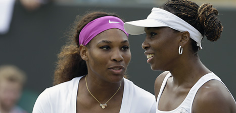 Serena Williams och hennes syster Venus. Foto: Alastair Grant/Scanpix.