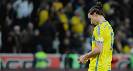 Zlatan deppar efter matchen mot Portugal. Foto: Erik Mårtensson/TT.