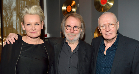 Eva Dahlgren, Benny Andersson från Abba och Ulf Dageby 
från Nationalteatern i det nya musikmuseet Hall of Fame.
Foto: Henrik Montgomery/TT.