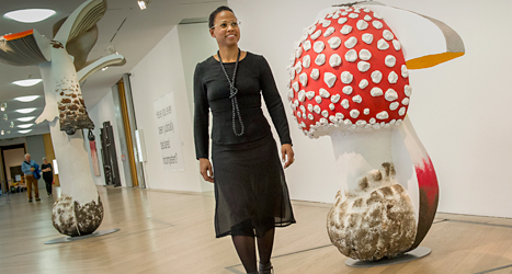Sveriges nya kulturminister Alice Bah Kuhnke på Moderna museet i Stockholm. Foto: TT