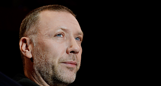 Mikael Persbrandt
