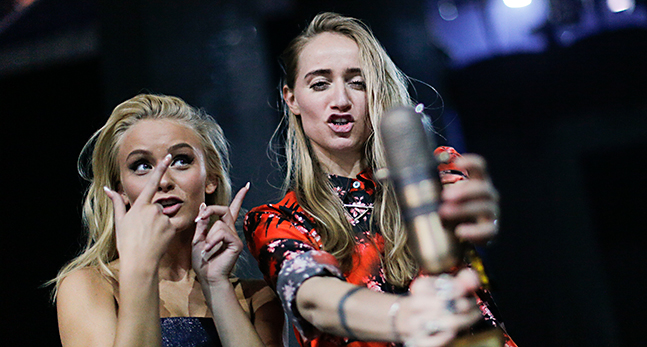 Zara Larsson och Silvana Imam.