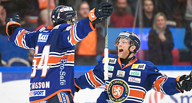 Växjös spelare jublar