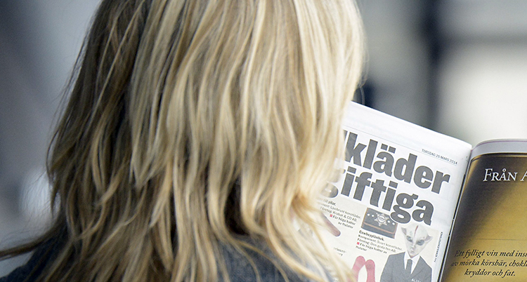 tidningsläsning