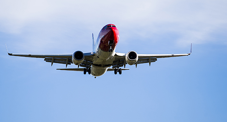 Folk vill inte minska sitt flygande.