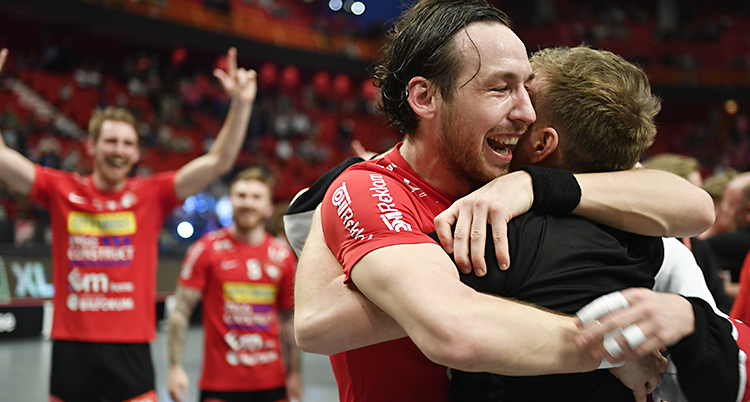 Storvretas spelare jublar