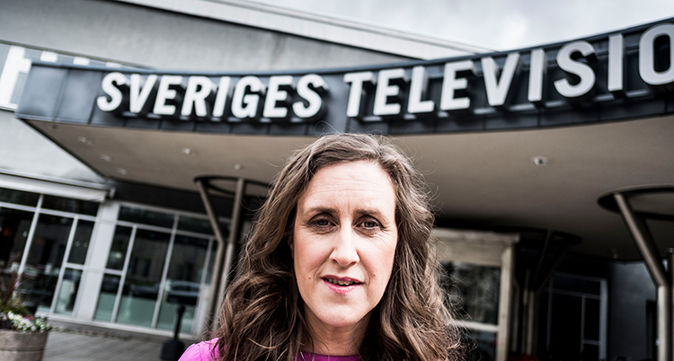 Hanna Stjärne står framför tv-huset