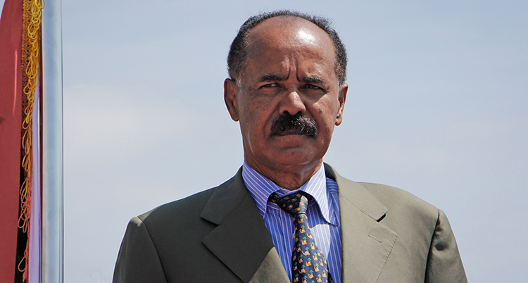 Isaias Afwerki i kostym.