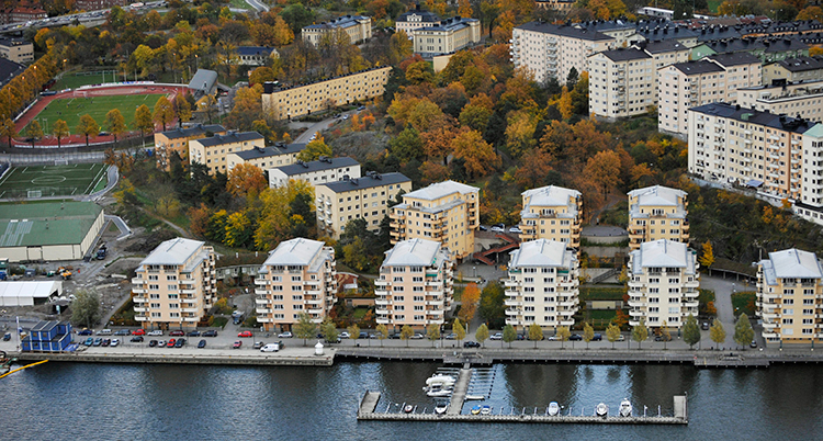 Hyreshus i Stockholm, vid vattnet.