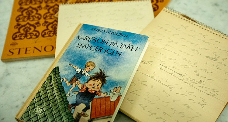 Anteckningar av Astrid Lindgren.