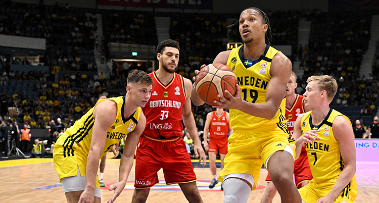Basketspelare.