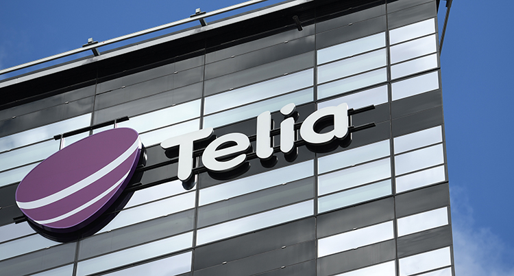 Telias logga syns på deras kontor.