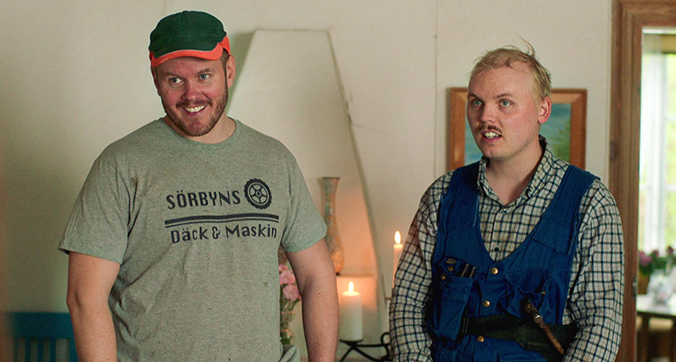 Leif och Billy bredvid varandra.