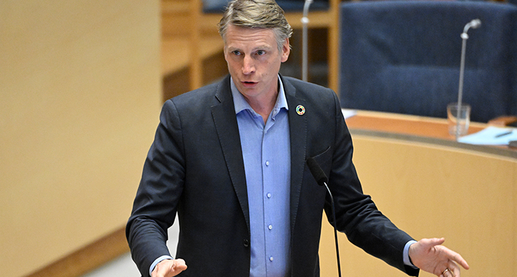 Per Bolund i riksdagen.