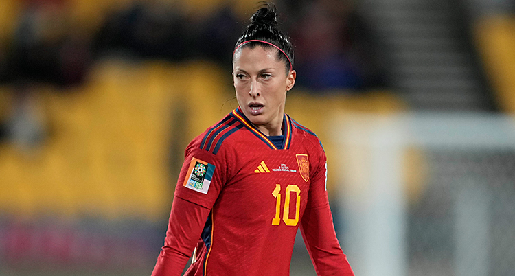 Jennifer Hermoso under en fotbollsmatch med Spanien.