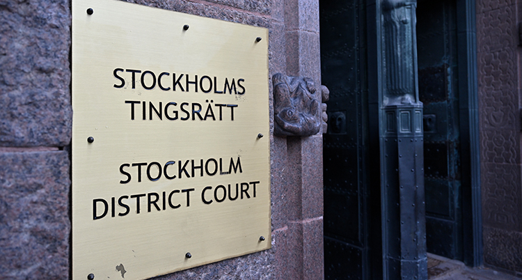 Tingsrättens logga på deras fasad.