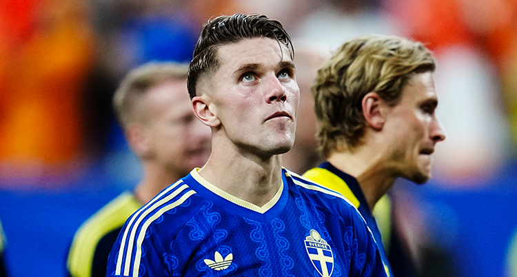 Han ser ledsen ut.